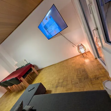 Luna City Apartments Werne - 75 M2, Wlan, Kueche & Parkplatz 아파트 Werne